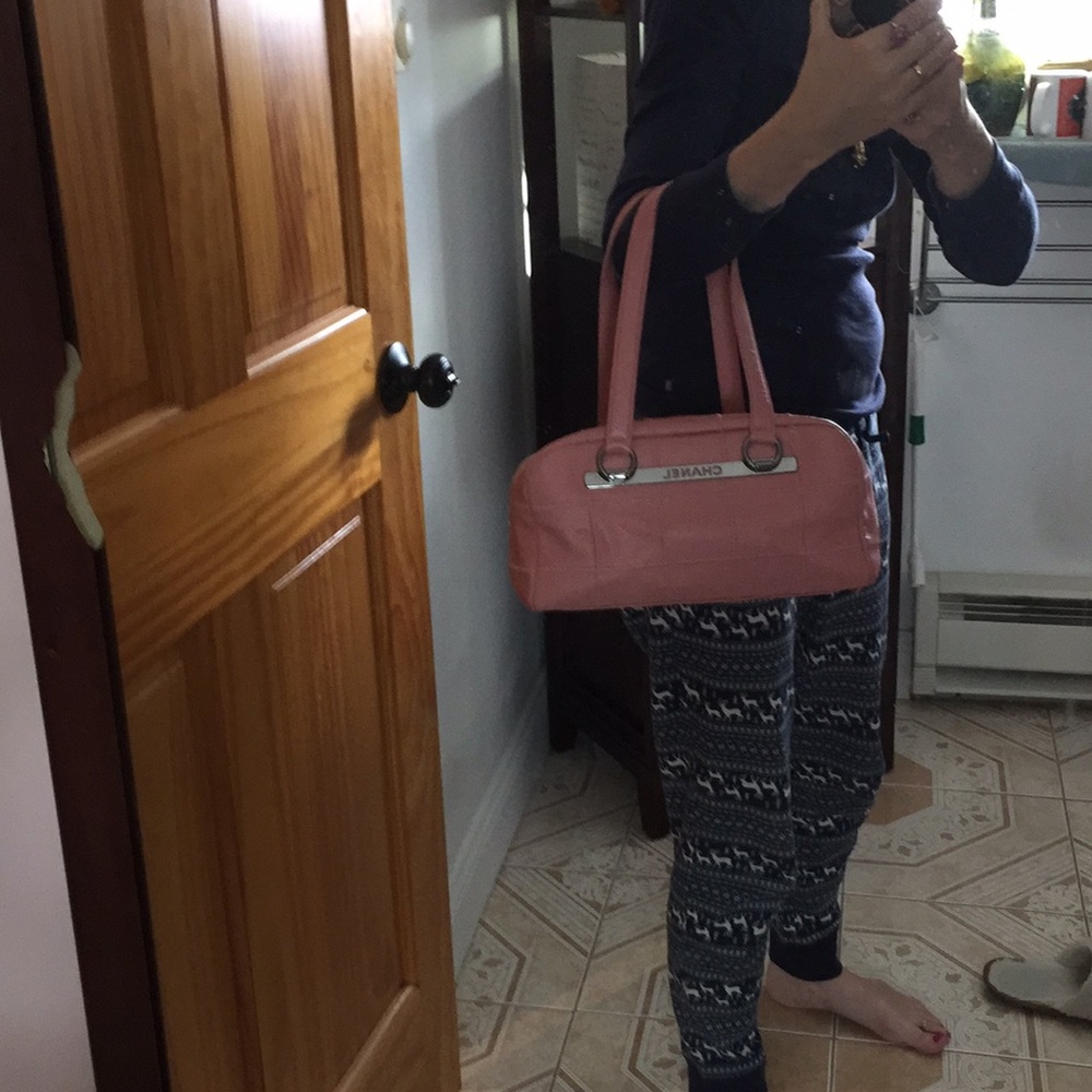Chanel Bowler square lax bag New ๐ฆ - Picture 2 of 9